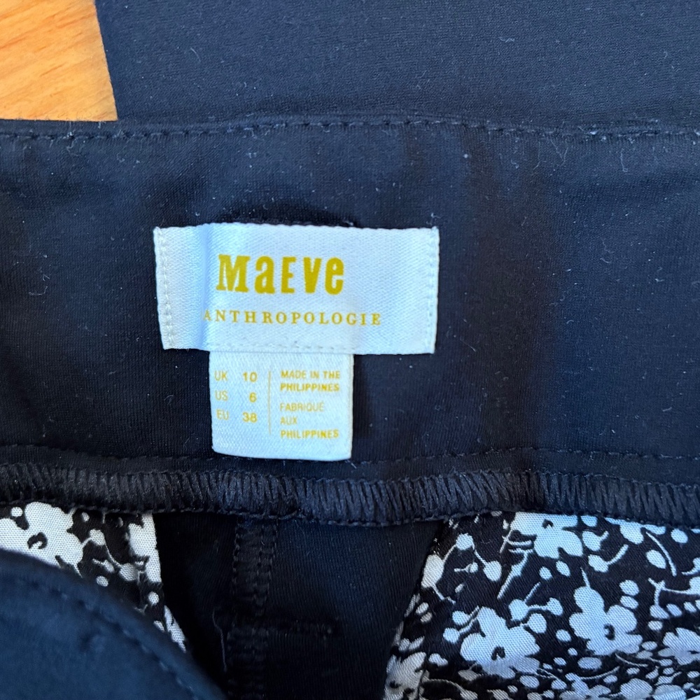 Anthropologie Maeve ponte black pants Size 6